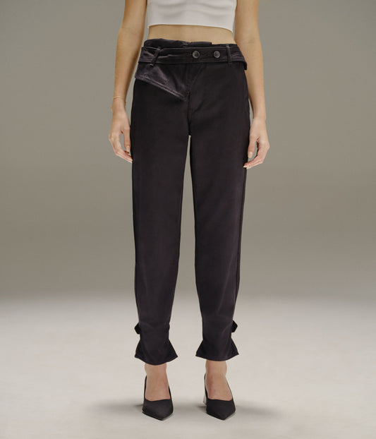 KENNEDY - LAYERED & TUCKED - BLACK CROW